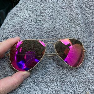 Women’s Ray Ban sunglasses
